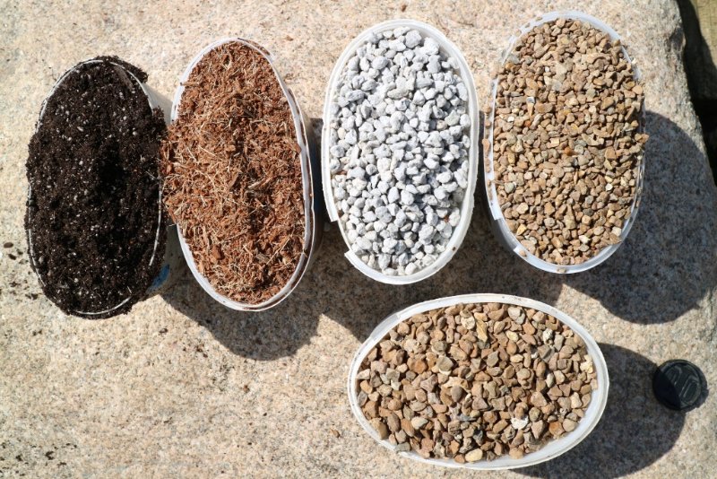 soil mix components